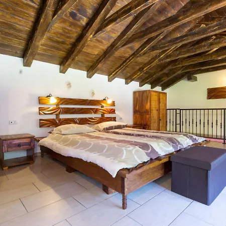 Natura - Opa150 By Interhome *